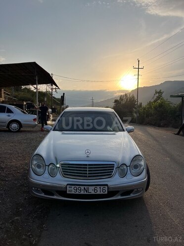 Mercedes E 240 2004, 289,000 km - 2.6 l - Şəmkir