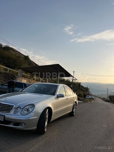 Mercedes E 240 2004, 289,000 km - 2.6 l - Şəmkir
