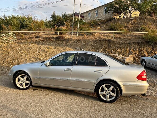 Mercedes E 240 2004, 289,000 km - 2.6 l - Şəmkir