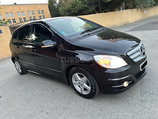 Mercedes B 170 2009, 146,000 km - 1.7 l - Sumqayıt