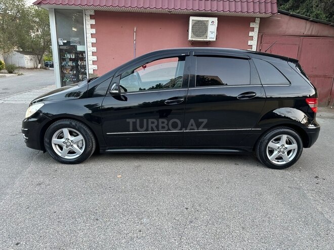 Mercedes B 170 2009, 146,000 km - 1.7 l - Sumqayıt