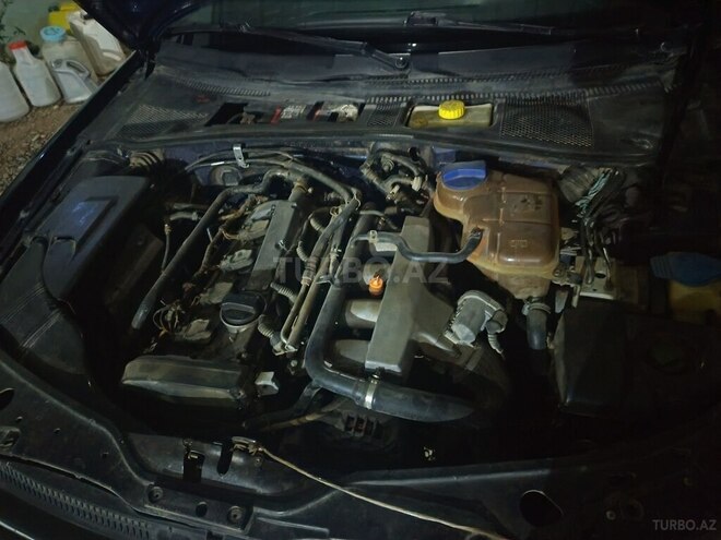 Volkswagen Passat 2001, 425,902 km - 1.8 l - Ağdam