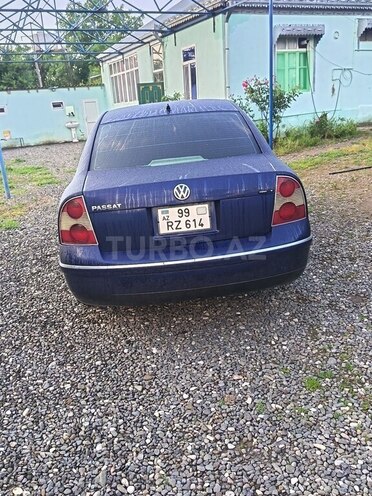 Volkswagen Passat 2001, 425,902 km - 1.8 l - Ağdam