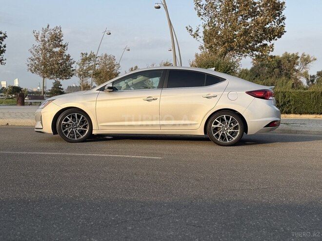 Hyundai Elantra 2019, 60,207 km - 2.0 l - Bakı