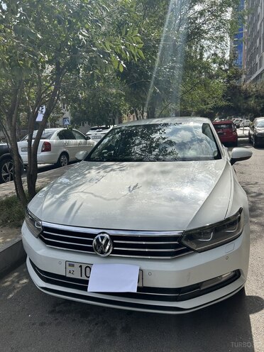 Volkswagen Passat 2016, 230,000 km - 2.0 л - Bakı