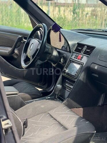 Mercedes C 180 1997, 390,000 km - 1.8 l - Bakı