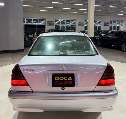 Mercedes C 230 1999, 215,000 km - 2.3 l - Sumqayıt