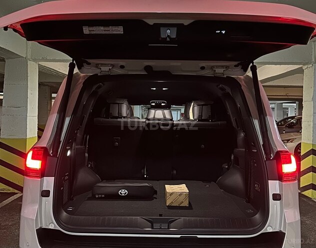 Toyota Land Cruiser 2022, 7,000 km - 3.5 l - Bakı
