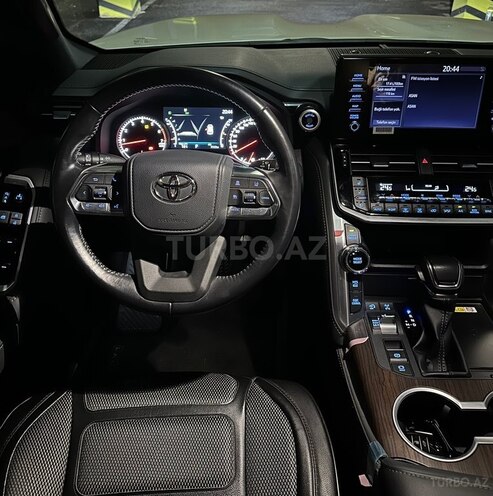 Toyota Land Cruiser 2022, 7,000 km - 3.5 l - Bakı
