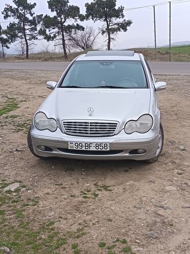 Mercedes C 200 2000, 294,528 km - 2.0 l - Qazax