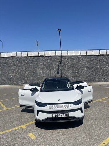 Leapmotor C11 2023, 75,000 km - 1.5 л - Bakı