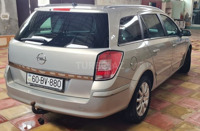 Opel Astra 2006, 433,000 km - 1.9 l - Tovuz