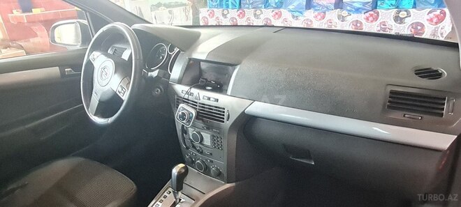 Opel Astra 2006, 433,000 km - 1.9 l - Tovuz