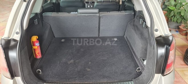 Opel Astra 2006, 433,000 km - 1.9 l - Tovuz