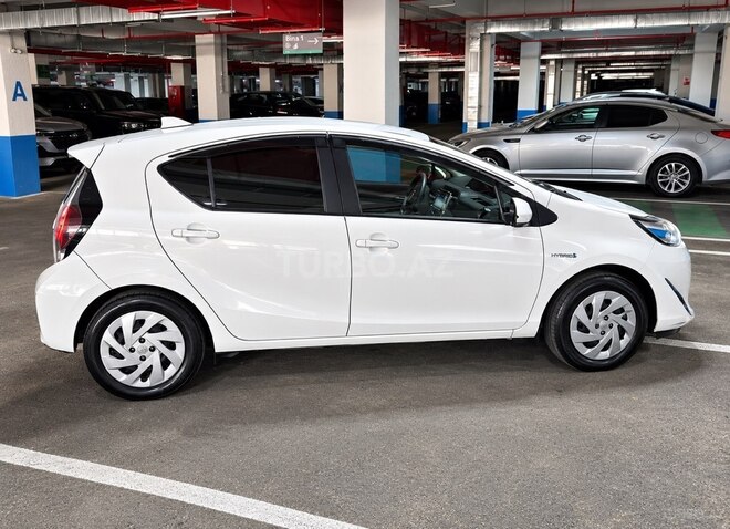 Toyota Aqua 2019, 72,000 km - 1.5 l - Bakı