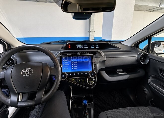 Toyota Aqua 2019, 72,000 km - 1.5 l - Bakı