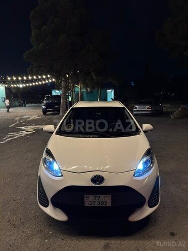 Toyota Aqua 2019, 140,000 km - 1.5 l - Bakı