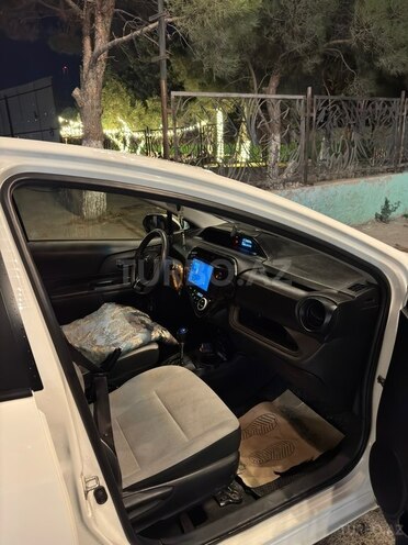 Toyota Aqua 2019, 140,000 km - 1.5 l - Bakı