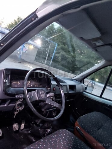 GAZ  1998, 780,000 km - 2.5 l - Şəki
