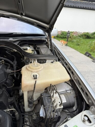 Mercedes C 180 1998, 123,456 km - 1.8 l - Quba