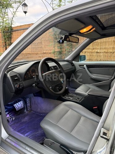 Mercedes C 180 1998, 123,456 km - 1.8 l - Quba
