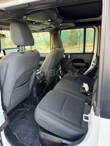 Jeep Wrangler 2024, 19,000 km - 2.0 l - Bakı