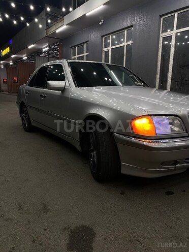 Mercedes C 230 1999, 238,000 km - 2.3 l - Göyçay