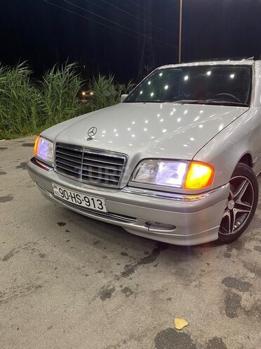 Mercedes C 230 1999, 238,000 km - 2.3 l - Göyçay