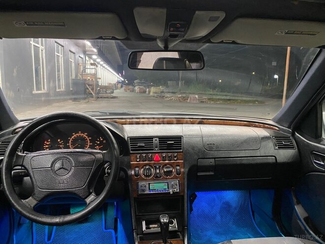 Mercedes C 230 1999, 238,000 km - 2.3 l - Göyçay