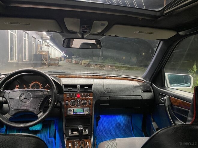 Mercedes C 230 1999, 238,000 km - 2.3 l - Göyçay