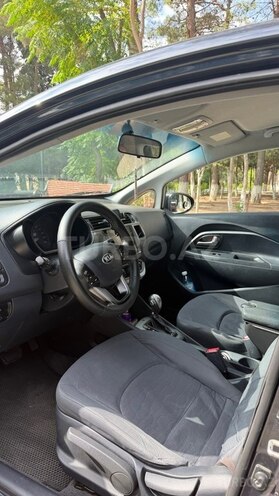 Kia Rio 2013, 298,000 km - 1.4 l - Sumqayıt
