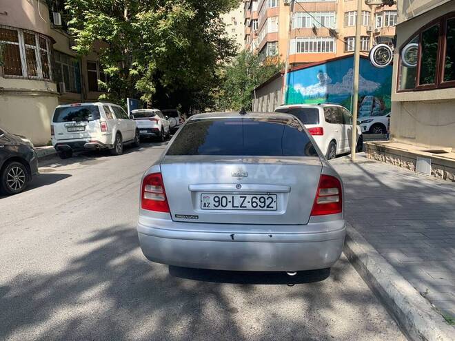 Skoda Octavia 2005, 290,000 km - 1.8 l - Bakı