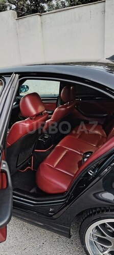 BMW 318 2005, 220,000 km - 2.0 л - Bakı