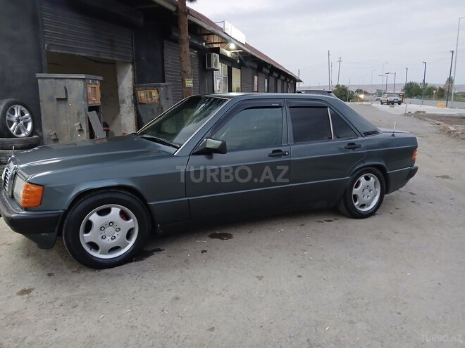Mercedes 190 1992, 451,098 km - 2.3 л - Şirvan