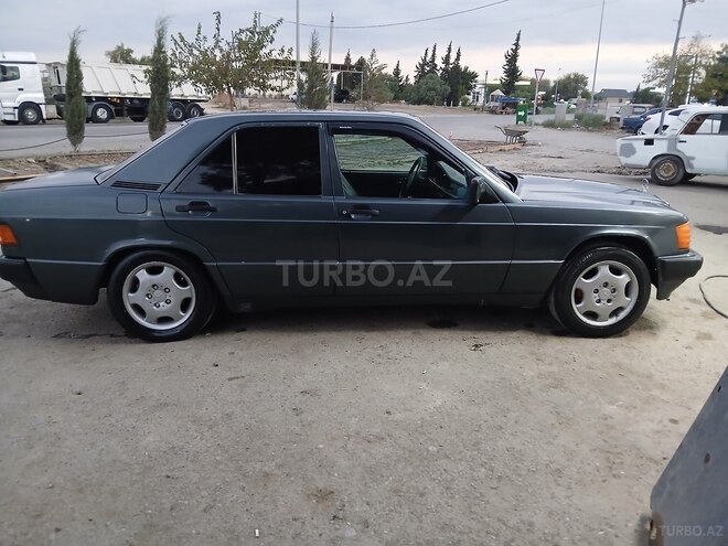 Mercedes 190 1992, 451,098 km - 2.3 л - Şirvan