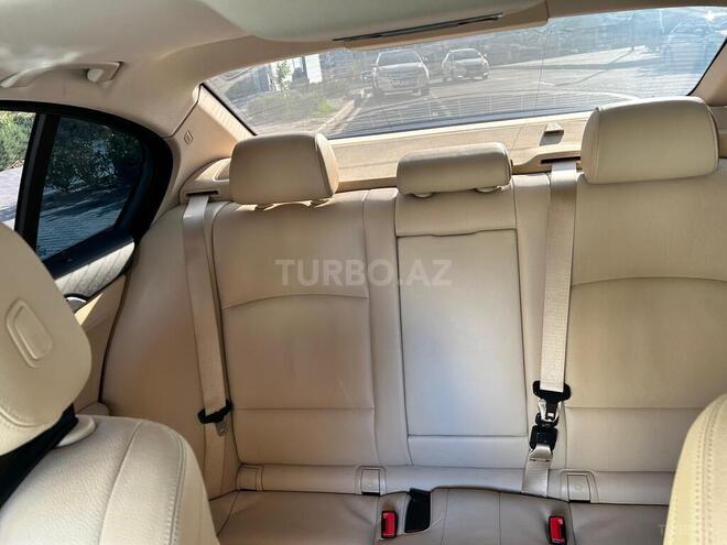 BMW 528 2015, 124,000 km - 2.0 л - Bakı