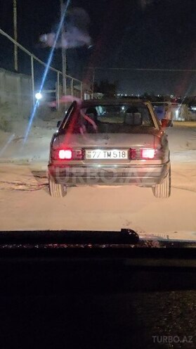 Mercedes 190 1992, 240,000 km - 1.8 l - Bakı