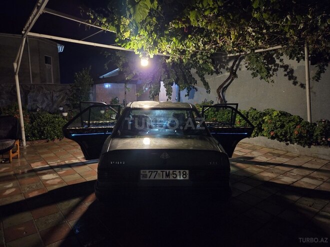 Mercedes 190 1992, 240,000 km - 1.8 l - Bakı