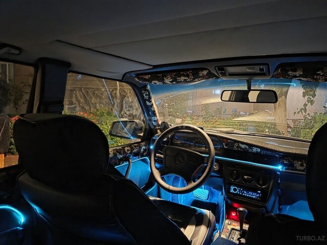 Mercedes 190 1992, 240,000 km - 1.8 l - Bakı