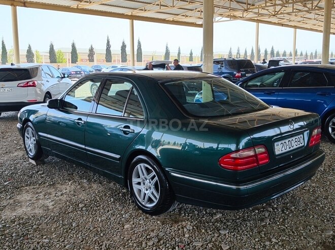 Mercedes E 240 1999, 237,000 km - 2.4 l - Gəncə