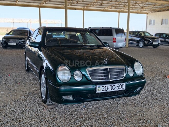 Mercedes E 240 1999, 237,000 km - 2.4 l - Gəncə