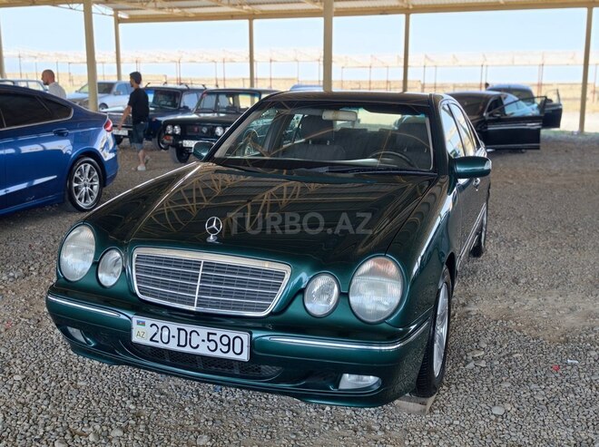 Mercedes E 240 1999, 237,000 km - 2.4 l - Gəncə