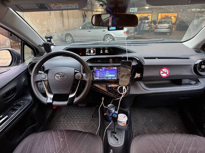 Toyota Aqua 2019, 113,316 km - 1.5 л - Bakı