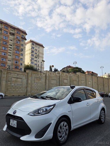 Toyota Aqua 2018, 251,650 km - 1.5 l - Bakı