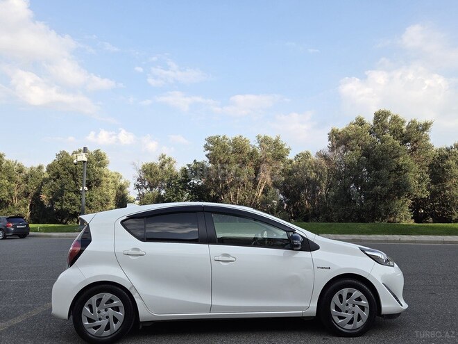 Toyota Aqua 2018, 251,650 km - 1.5 l - Bakı
