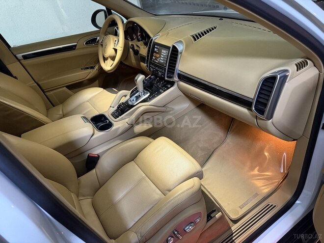 Porsche Cayenne 2013, 229,000 km - 3.6 l - Bakı