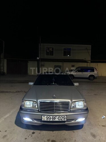 Mercedes C 240 1997, 294,440 km - 2.4 l - Beyləqan