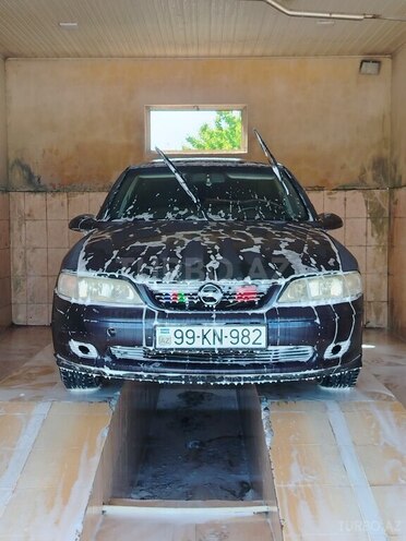Opel Vectra 1996, 238,000 km - 1.6 л - Kürdəmir