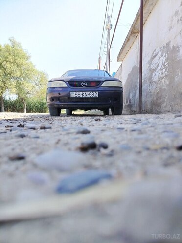Opel Vectra 1996, 238,000 km - 1.6 л - Kürdəmir