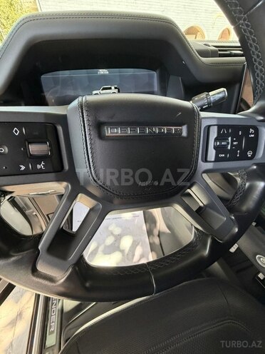 Land Rover Defender 2021, 102,000 km - 3.0 l - Bakı